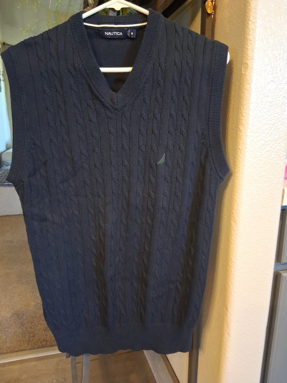 Vintage Nautica Men's Dark Navy Cable-Knit V-Neck Sweater Vest Sz M